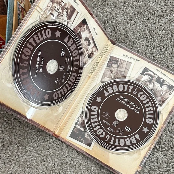 Abbott & Costello Complete Universal Pictures Collection Box - Picture 8 of 11